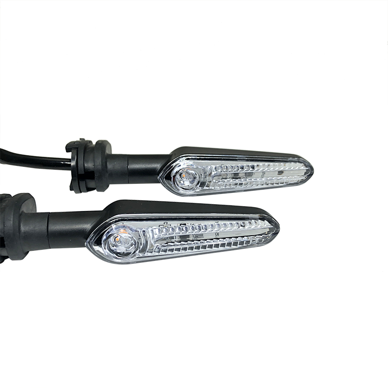 MT07 MT09 luz LED de intermite - Badminton Flash reseña y precio